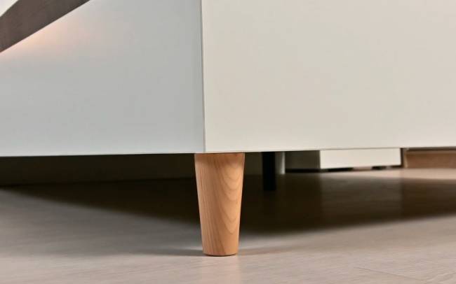 Муссон мебель для спальни: кровать 1600, основание, тумбочка и комод 4-ре ящика цвет белый/дуб эндгрейн элегантный