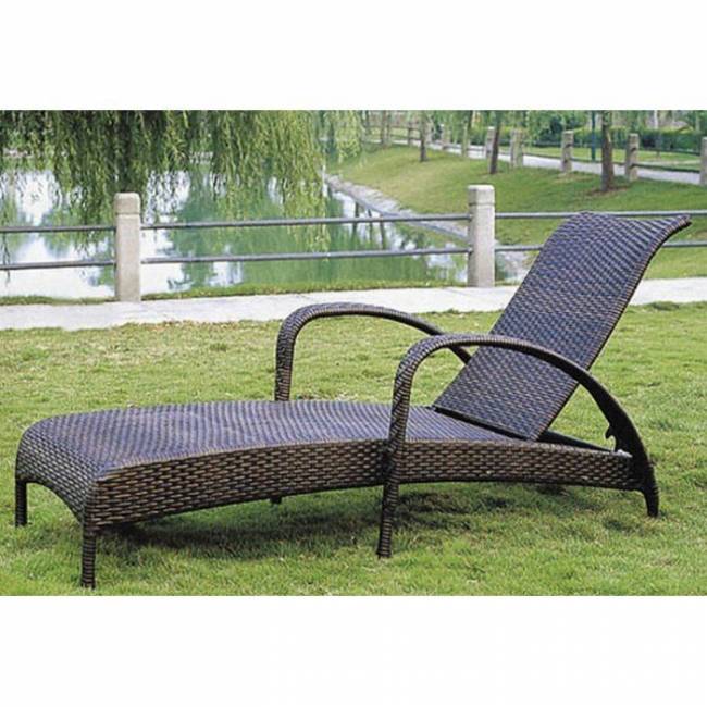 Шезлонг из искусственного ротанга Brisa