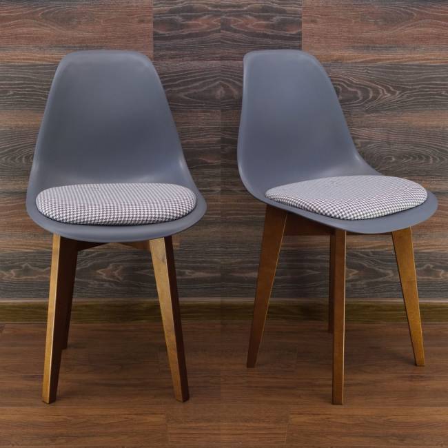 Стол Сканди 120 орех со стульями Сашш орех серый ГЛ