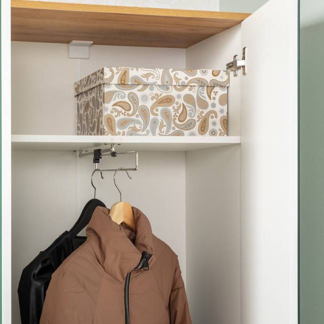 Шкаф для одежды Октава 13.338 цвет белый шагрень/дуб крафт золотой