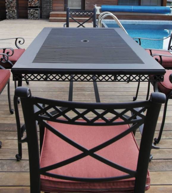 Комплект мебели из литого алюминия Комплект мебели из литого алюминия