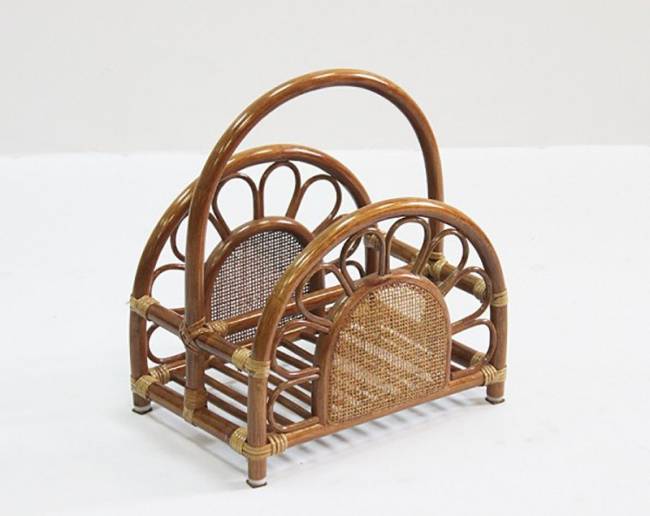 Газетница из ротанга Браун Газетница из ротанга Браун