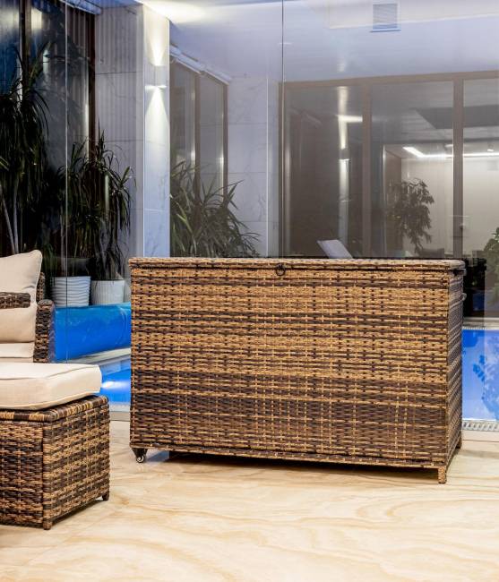 Сундук для хранения KARL 120 c колесиками коричневый