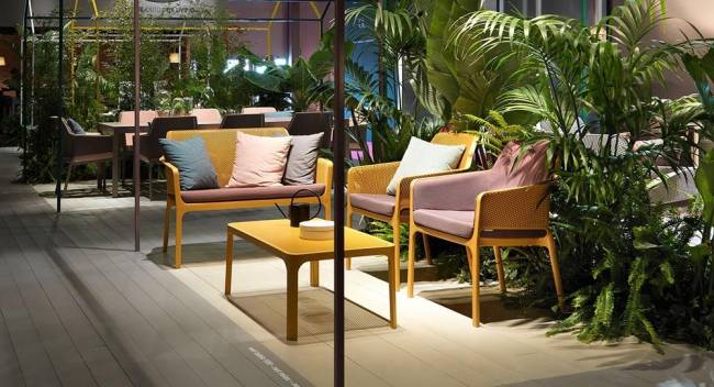 Диван пластиковый Net Bench горчичный 1160х700х860 мм