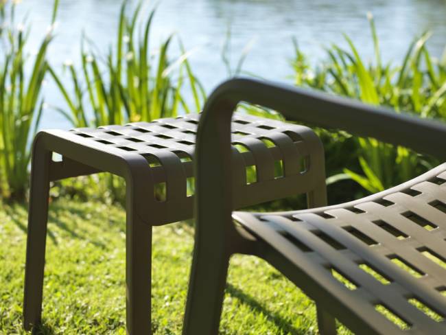 Табурет пластиковый Poggio тортора 490х415х440 мм