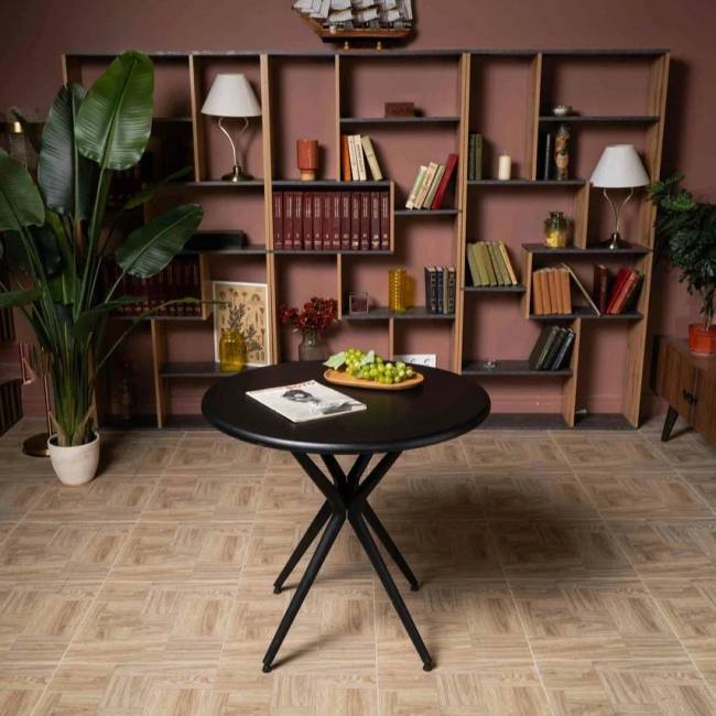 Пластиковый стол TOM в черном цвете