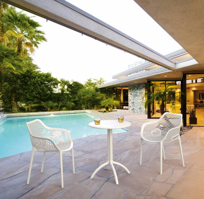 Стол пластиковый Octopus белый Ø600х750 мм