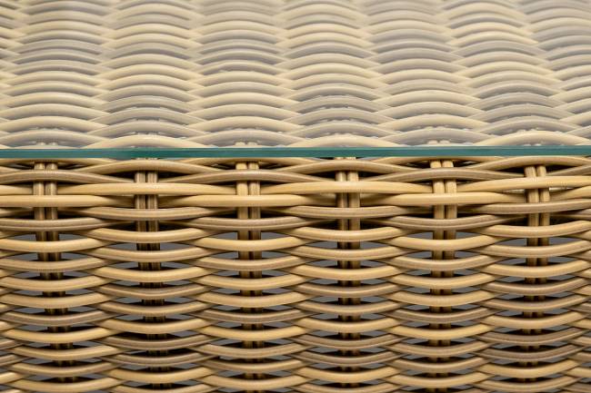 "Боно" журнальный столик из искусственного ротанга, цвет соломенный