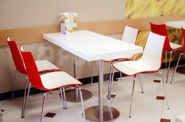 Стул пластиковый Zebra Bicolore 4 legs хром, белый, красный 550х520х830 мм