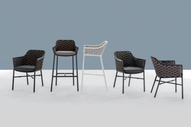 Кресло барное плетеное Panama черный, темно-серый, черный 540х540х1010 мм Кресло барное плетеное Panama черный, темно-серый, черный 540х540х1010 мм